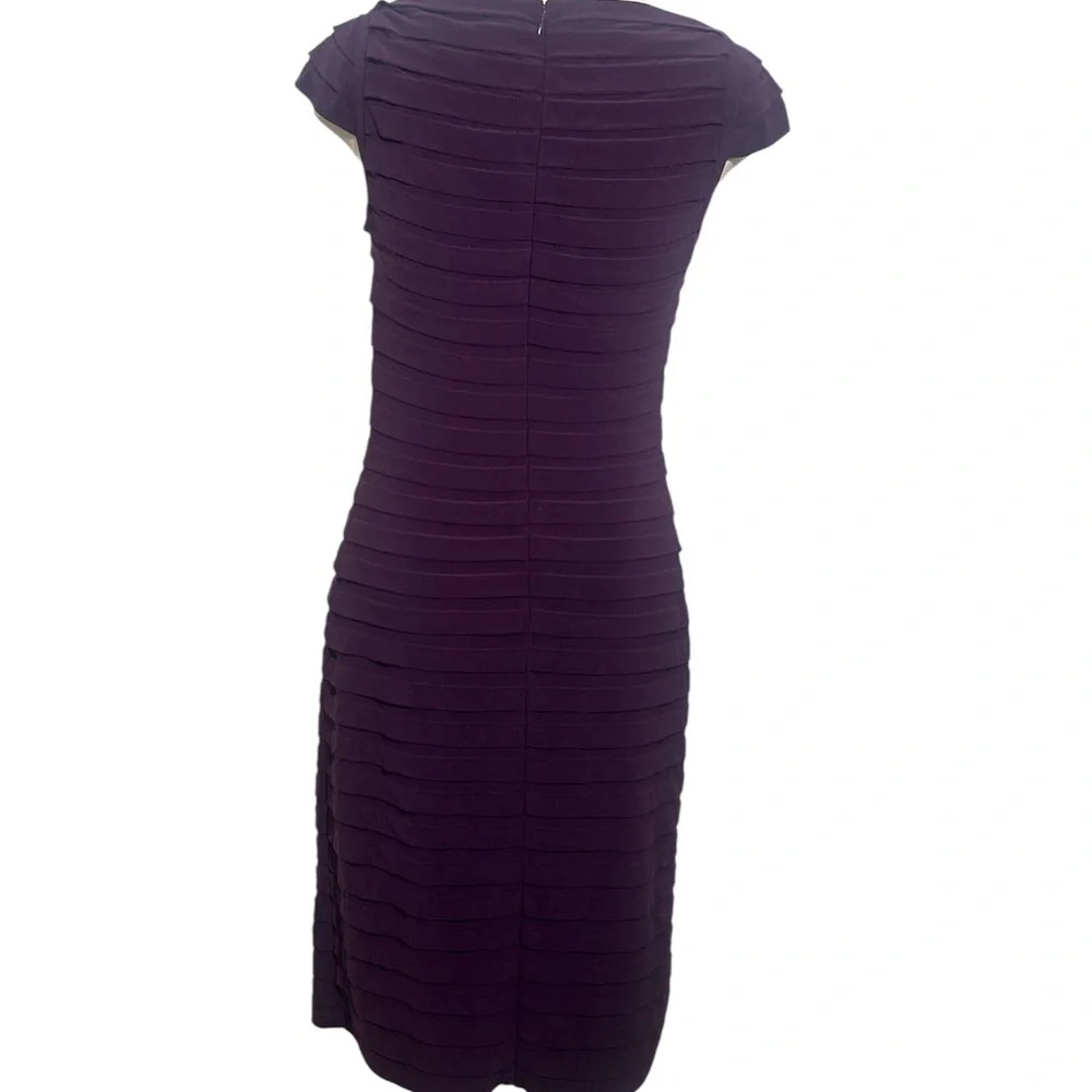 Adrianna Papell Elegant Deep Purple V-Neck Cap Sleeve Cocktail Dress Size 6 - Picture 4 of 11
